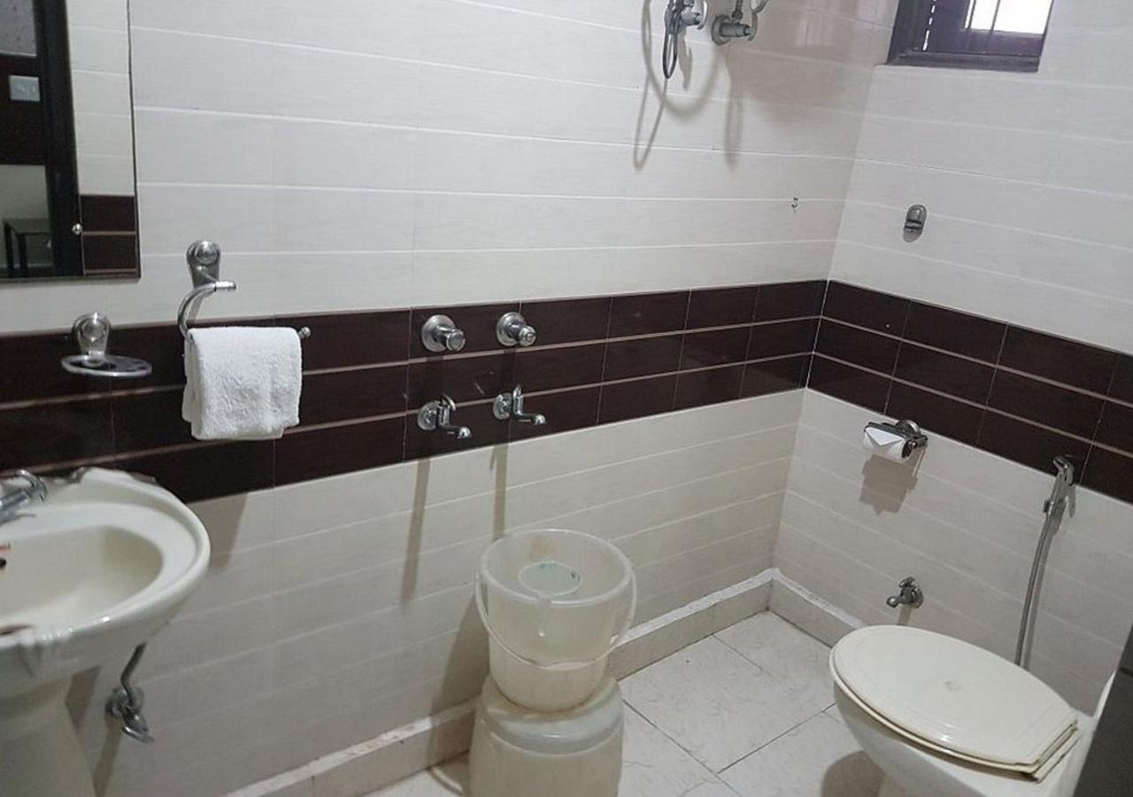 Hotel Olive & Blue - Govt Approved Hotel Near Delhi Airport Nueva Delhi Exterior foto