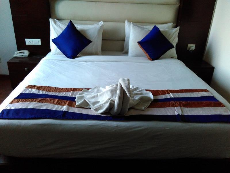 Hotel Olive & Blue - Govt Approved Hotel Near Delhi Airport Nueva Delhi Exterior foto