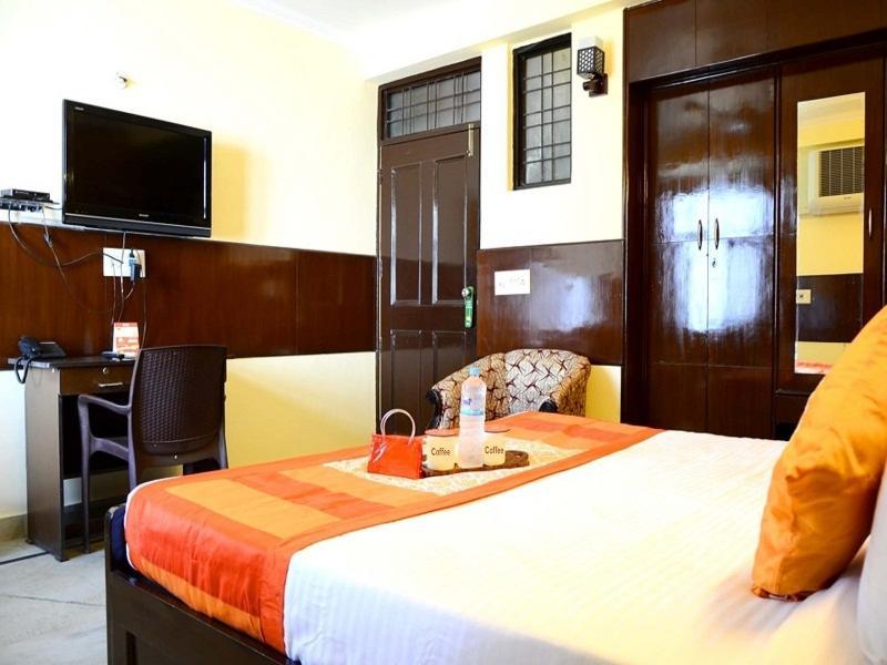 Hotel Olive & Blue - Govt Approved Hotel Near Delhi Airport Nueva Delhi Exterior foto
