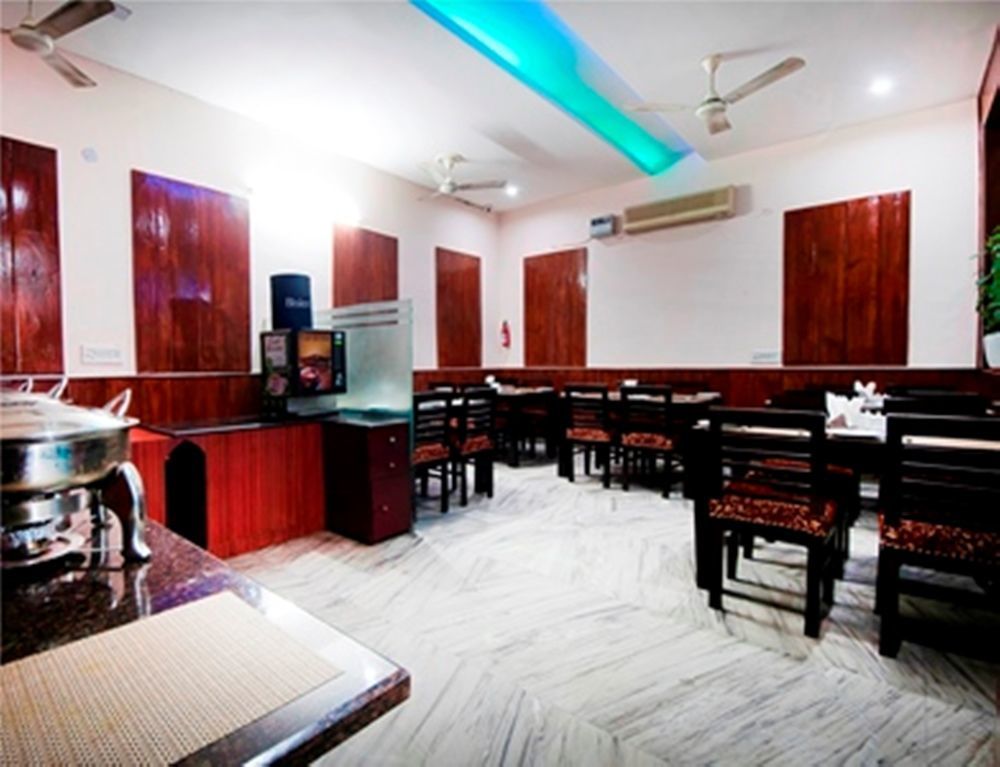 Hotel Olive & Blue - Govt Approved Hotel Near Delhi Airport Nueva Delhi Exterior foto