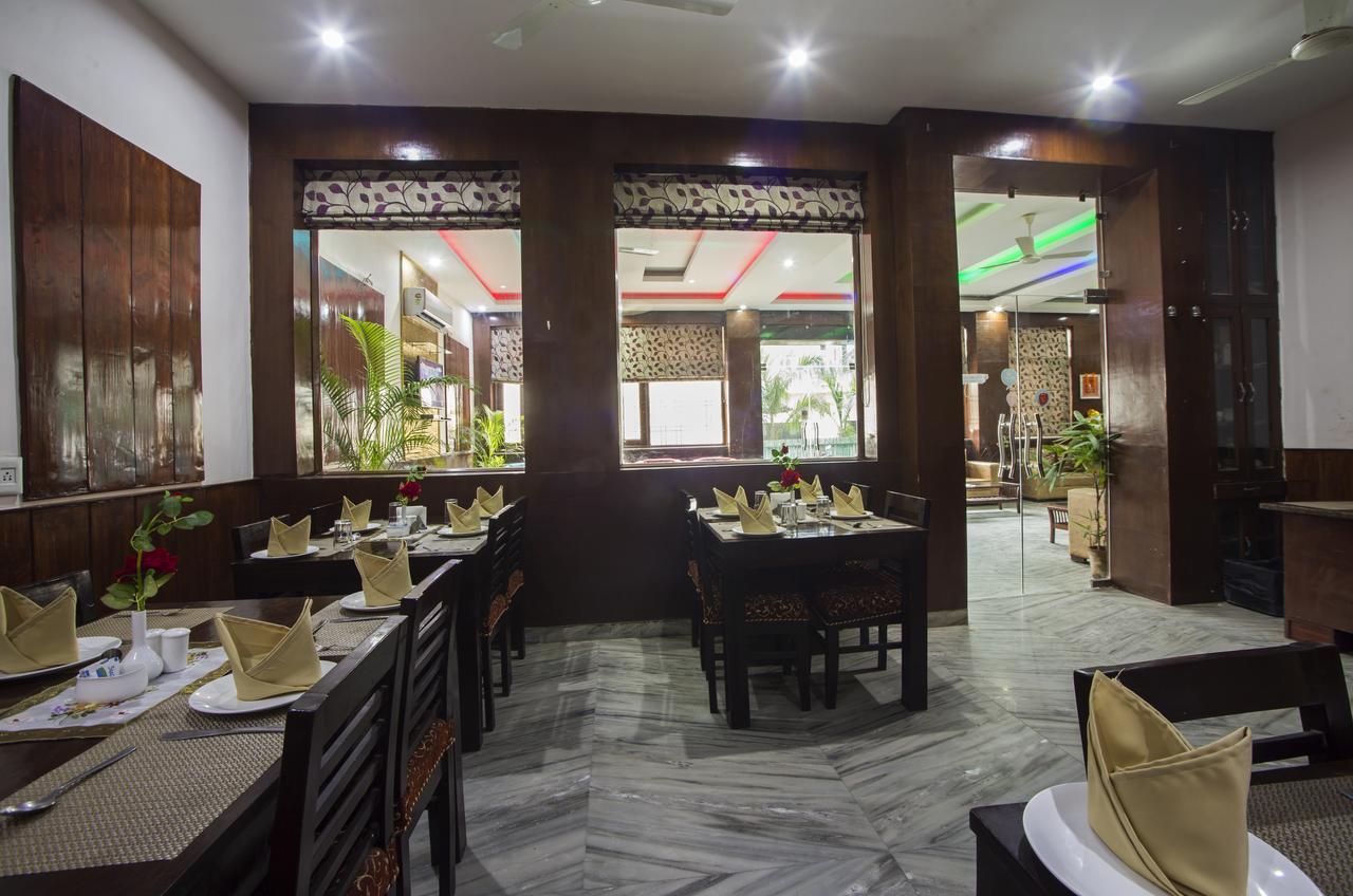 Hotel Olive & Blue - Govt Approved Hotel Near Delhi Airport Nueva Delhi Exterior foto