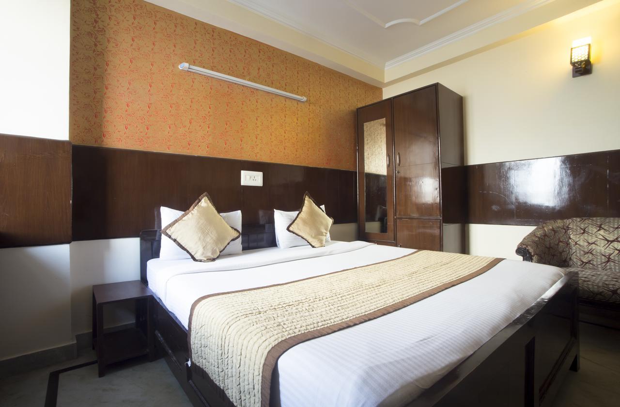 Hotel Olive & Blue - Govt Approved Hotel Near Delhi Airport Nueva Delhi Exterior foto